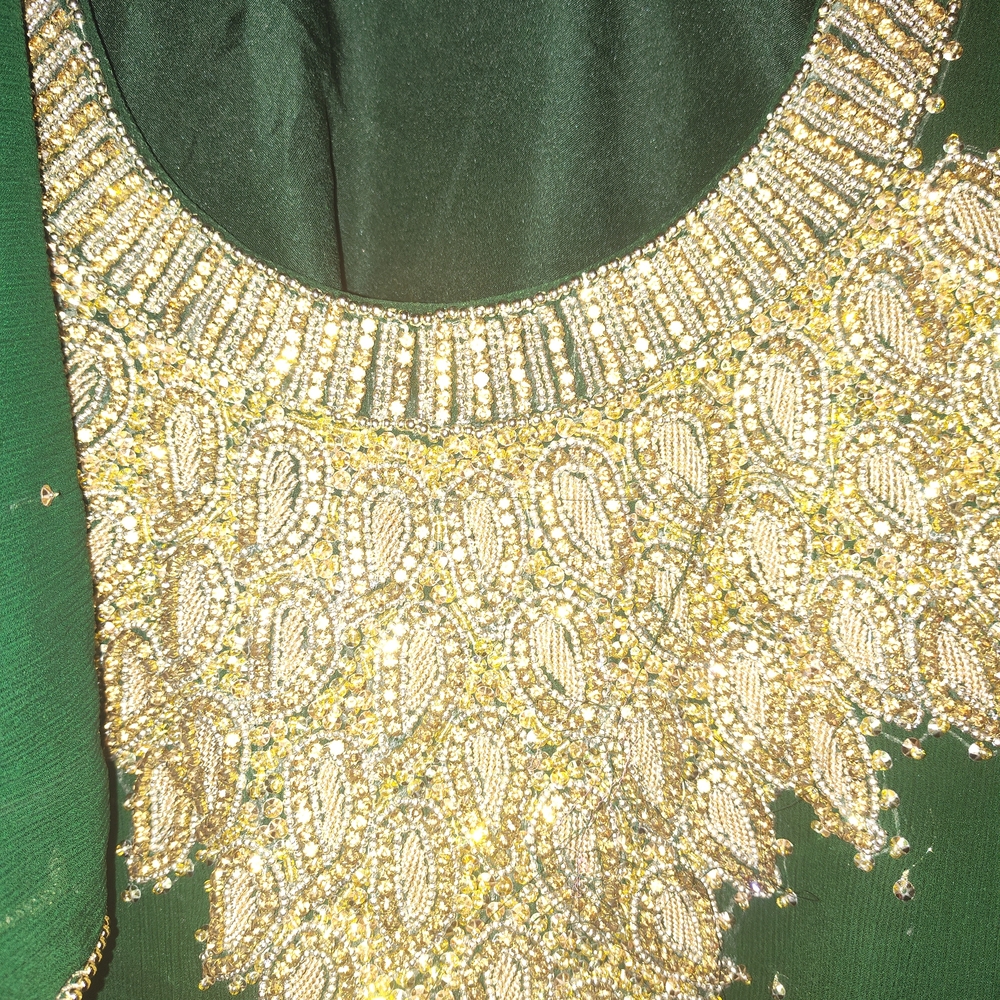 Elegant Green and Gold Embellished Kurti And Dupatta And Pants. 42" Bust.